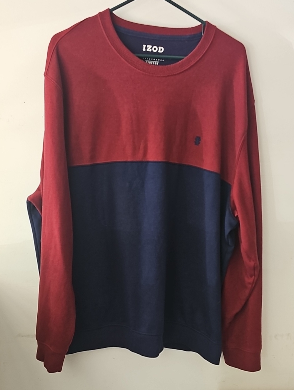 IZOD Mens Heavier Weight Long Sleeve Top. Sz XXL! Maroon And Blue!